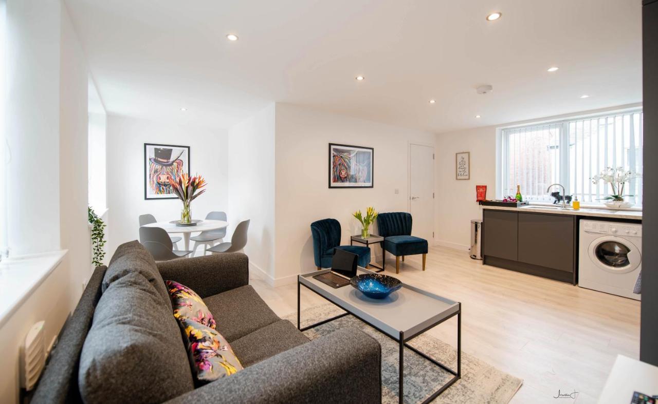 Charles Alexander Short Stay - Windmill House Apartments Lytham St Annes Extérieur photo