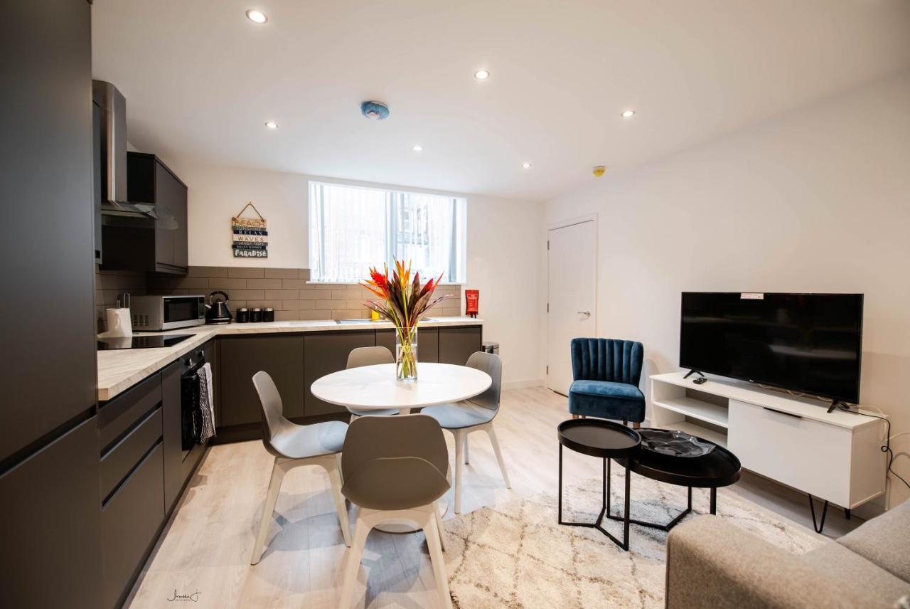 Charles Alexander Short Stay - Windmill House Apartments Lytham St Annes Extérieur photo